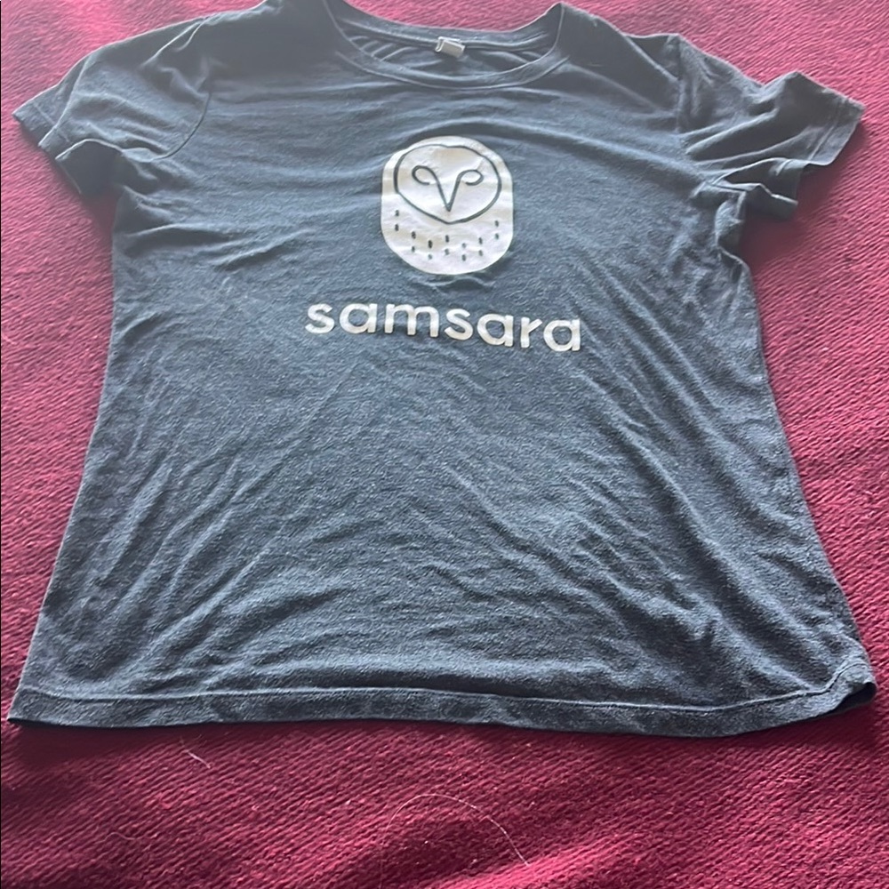 🌺Next Level Apparel Samsara Charcoal Tee.Well loved yet still very solid quality